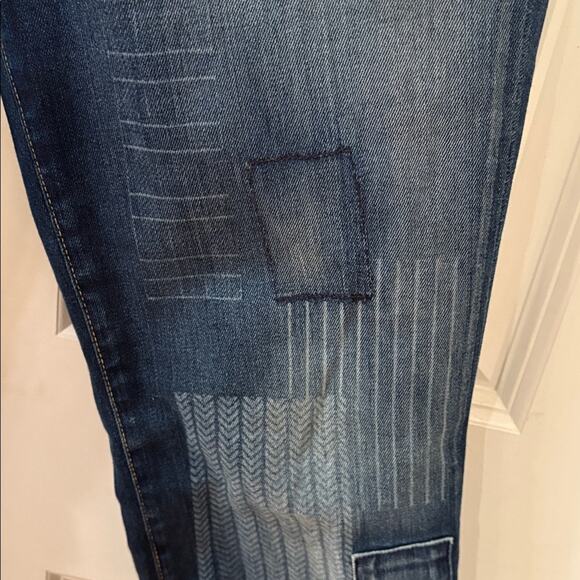 NWOT True Religion Cora Straight Leg Patched Jeans Size 29 - Picture 6 of 15